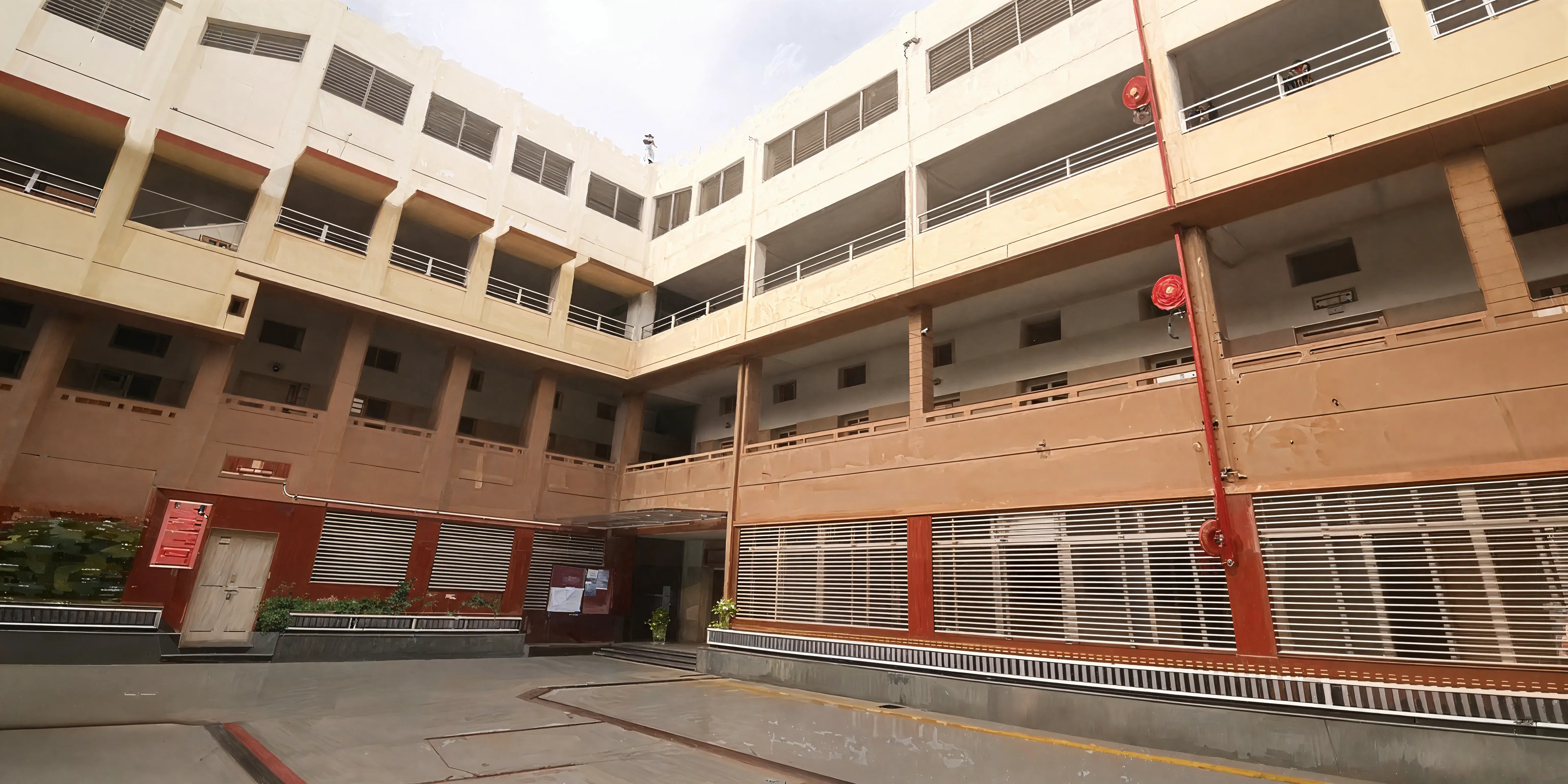 Seshadripuram College Bangalore campus photo 3